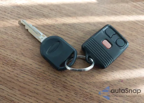 2005 Ford F-150 Fx4/Xlt from USA, damaged, VIN 1FTPX045X5KE71908